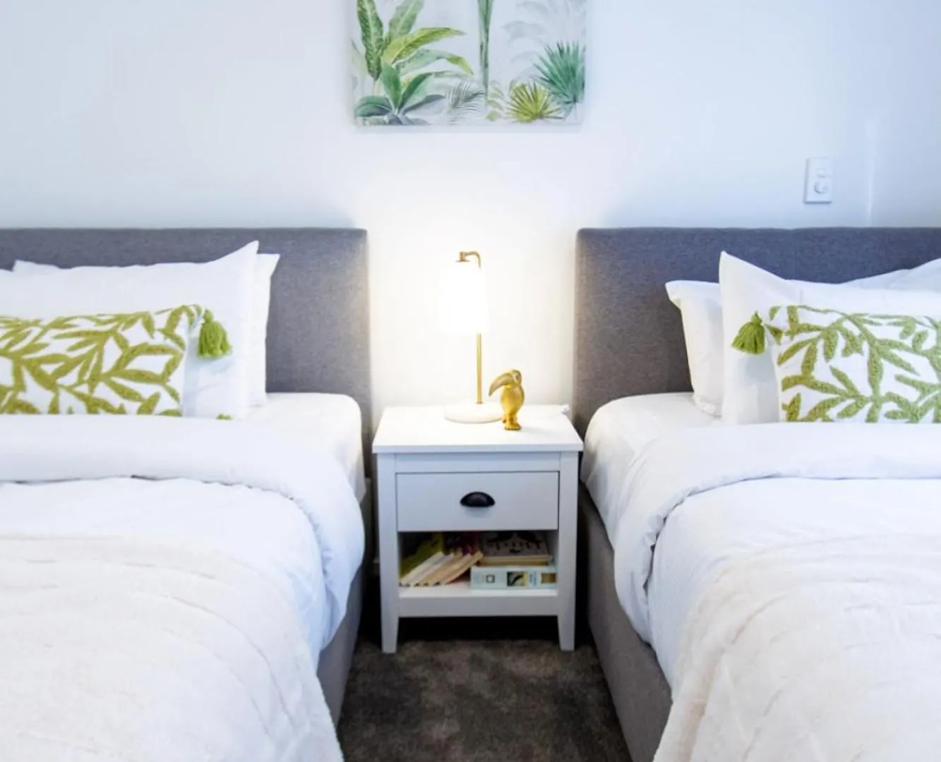 Apartment Stylish 2-Bedroom Haven Next To Hagley Park Christchurch New Zealand