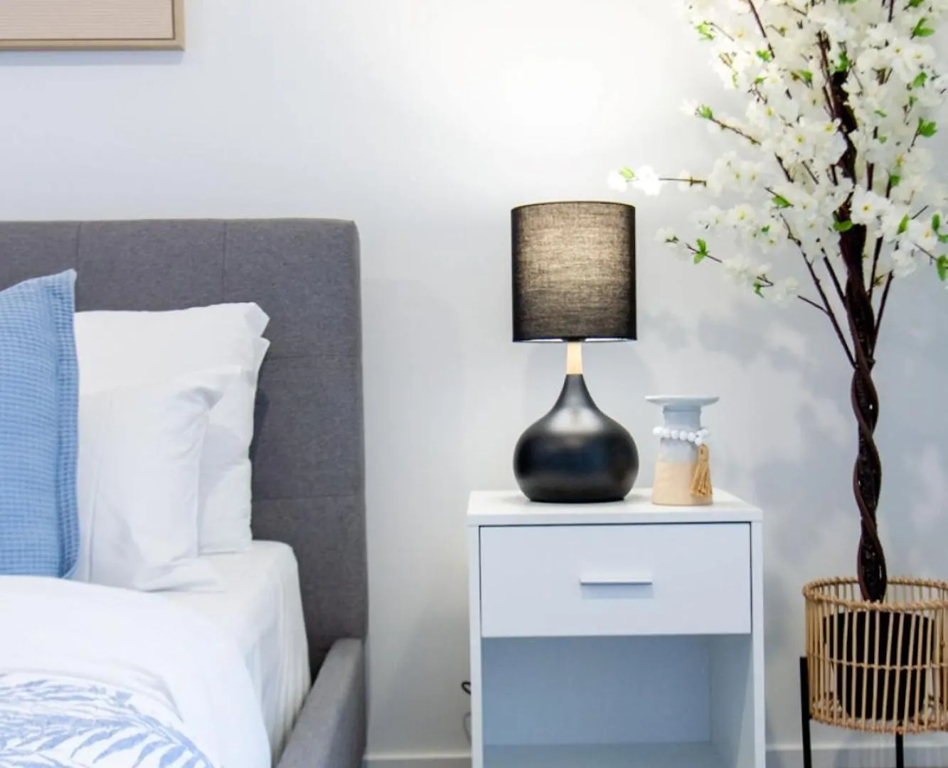 Stylish 2-Bedroom Haven Next To Hagley Park Christchurch